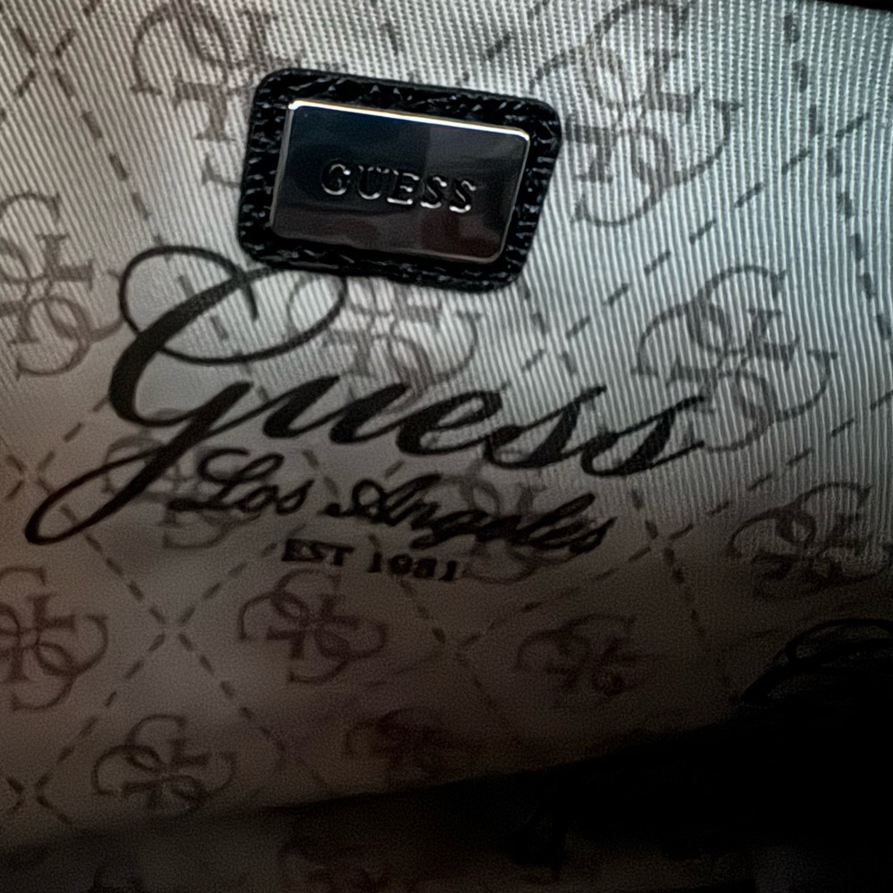 GUESS Huntley Top-Handle Flap-Front Satchel - Picture 9 of 15